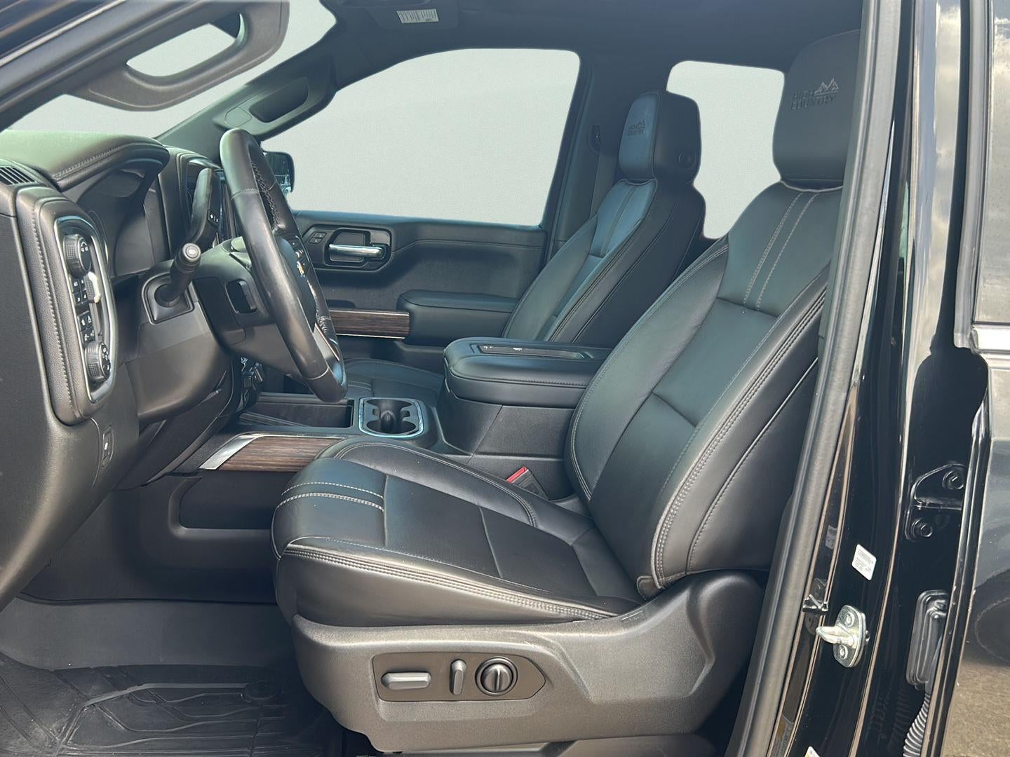2022 Chevrolet Silverado 1500 LTD High Country