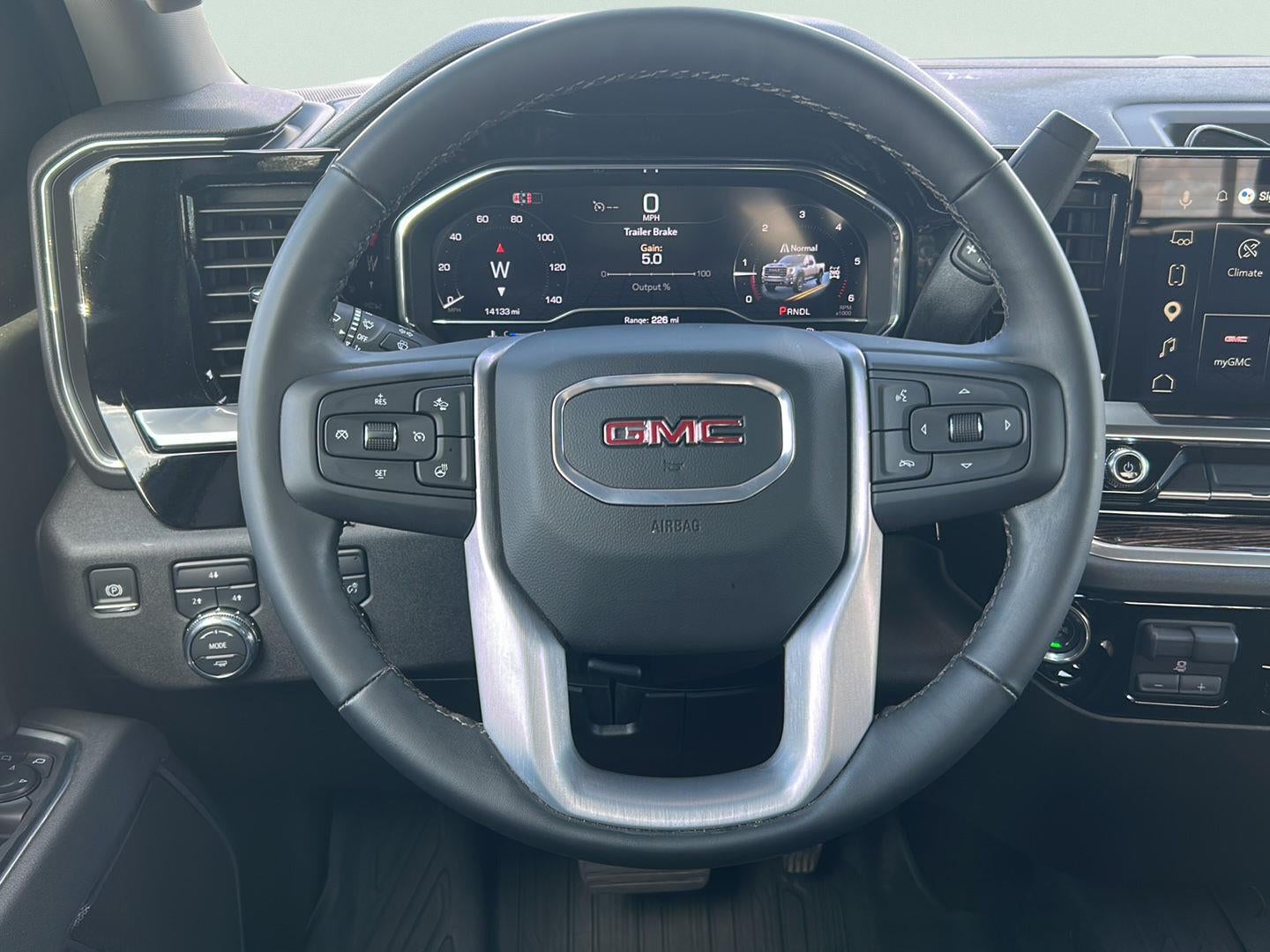 2025 GMC Sierra 2500HD SLE