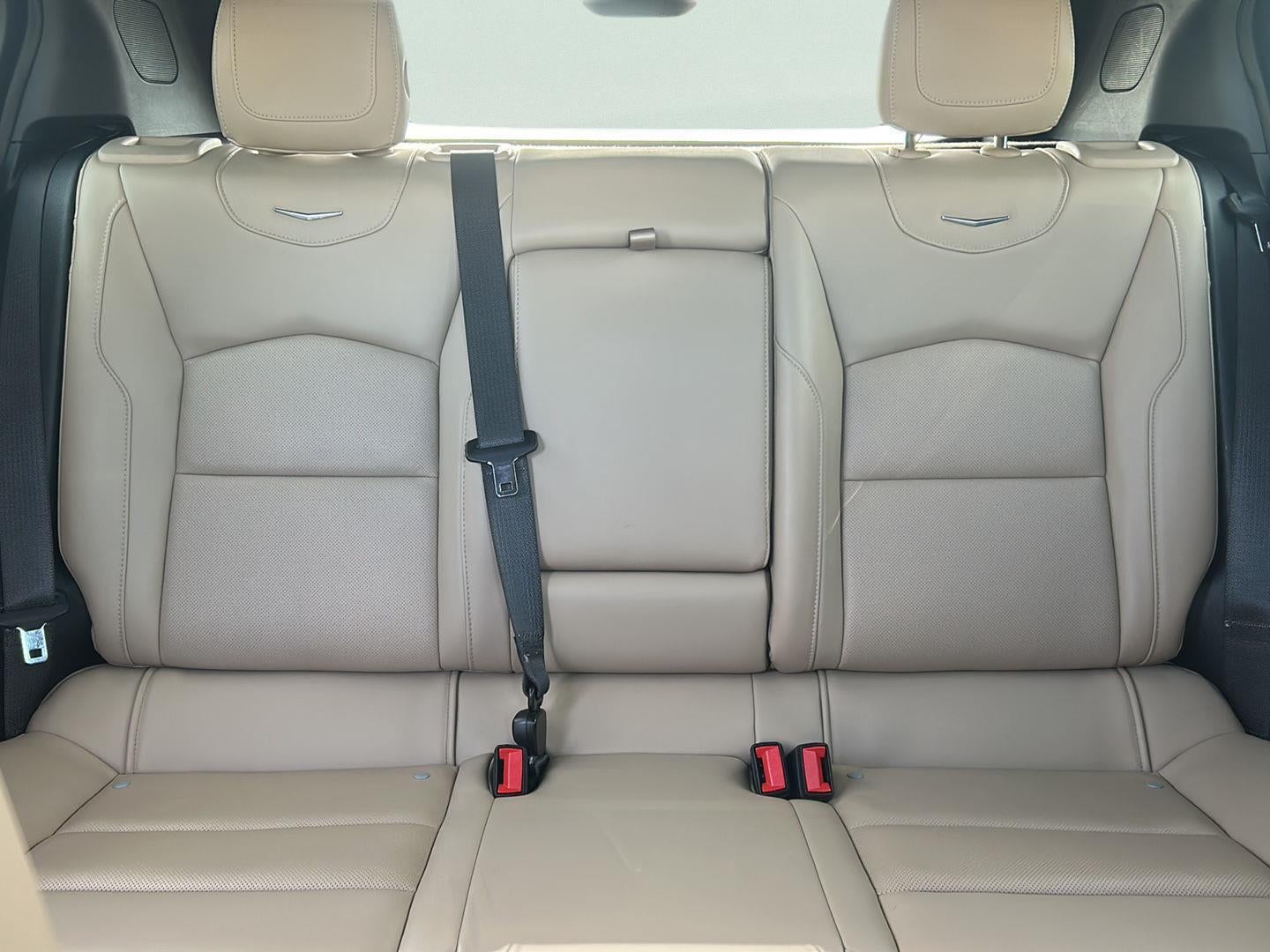 2024 Cadillac XT4 FWD Premium Luxury