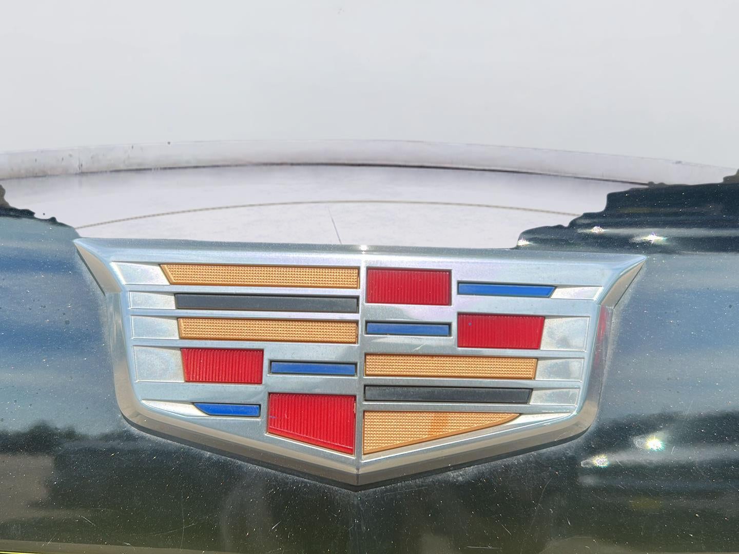 2024 Cadillac XT4 FWD Premium Luxury