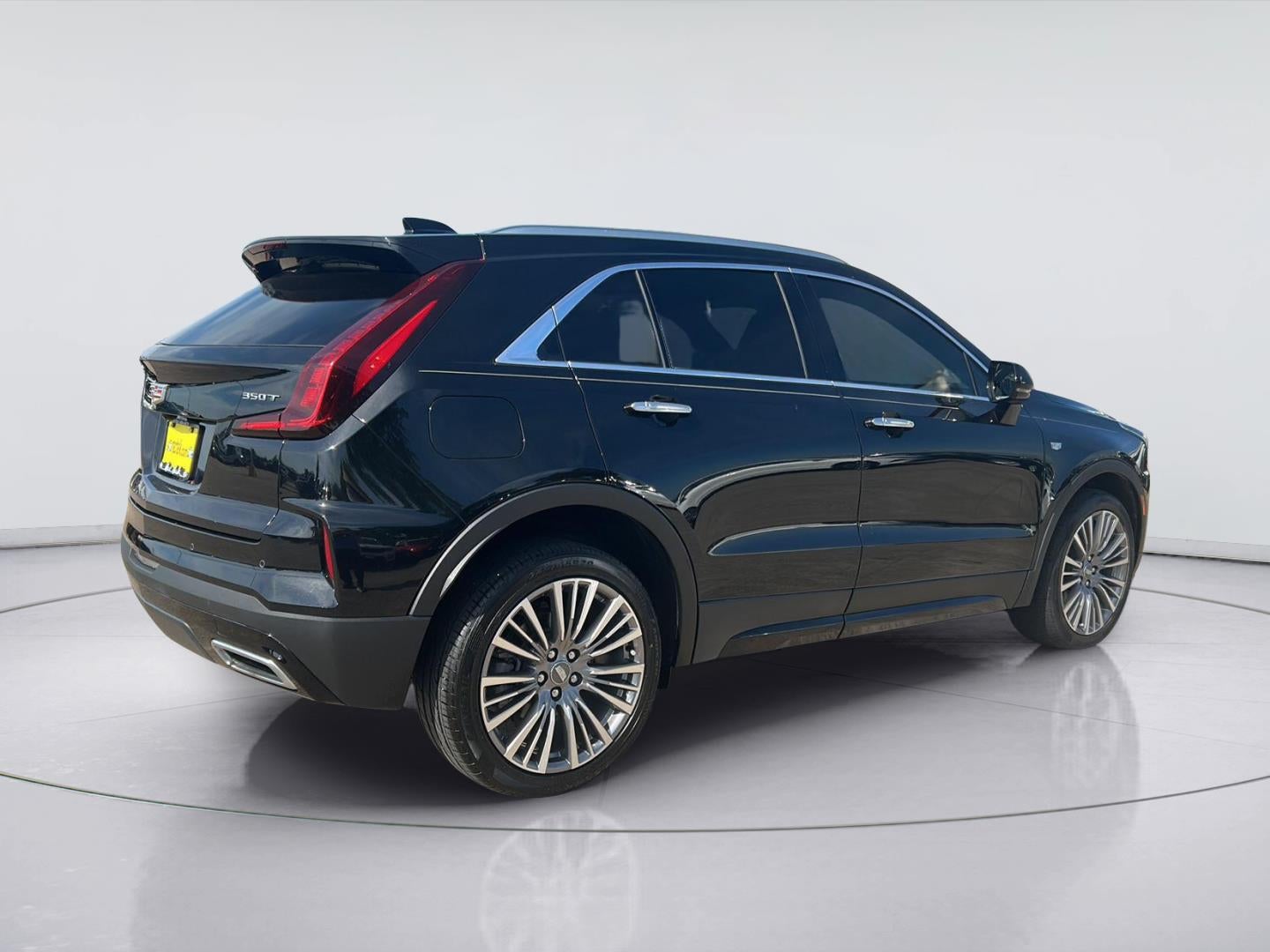 2024 Cadillac XT4 FWD Premium Luxury