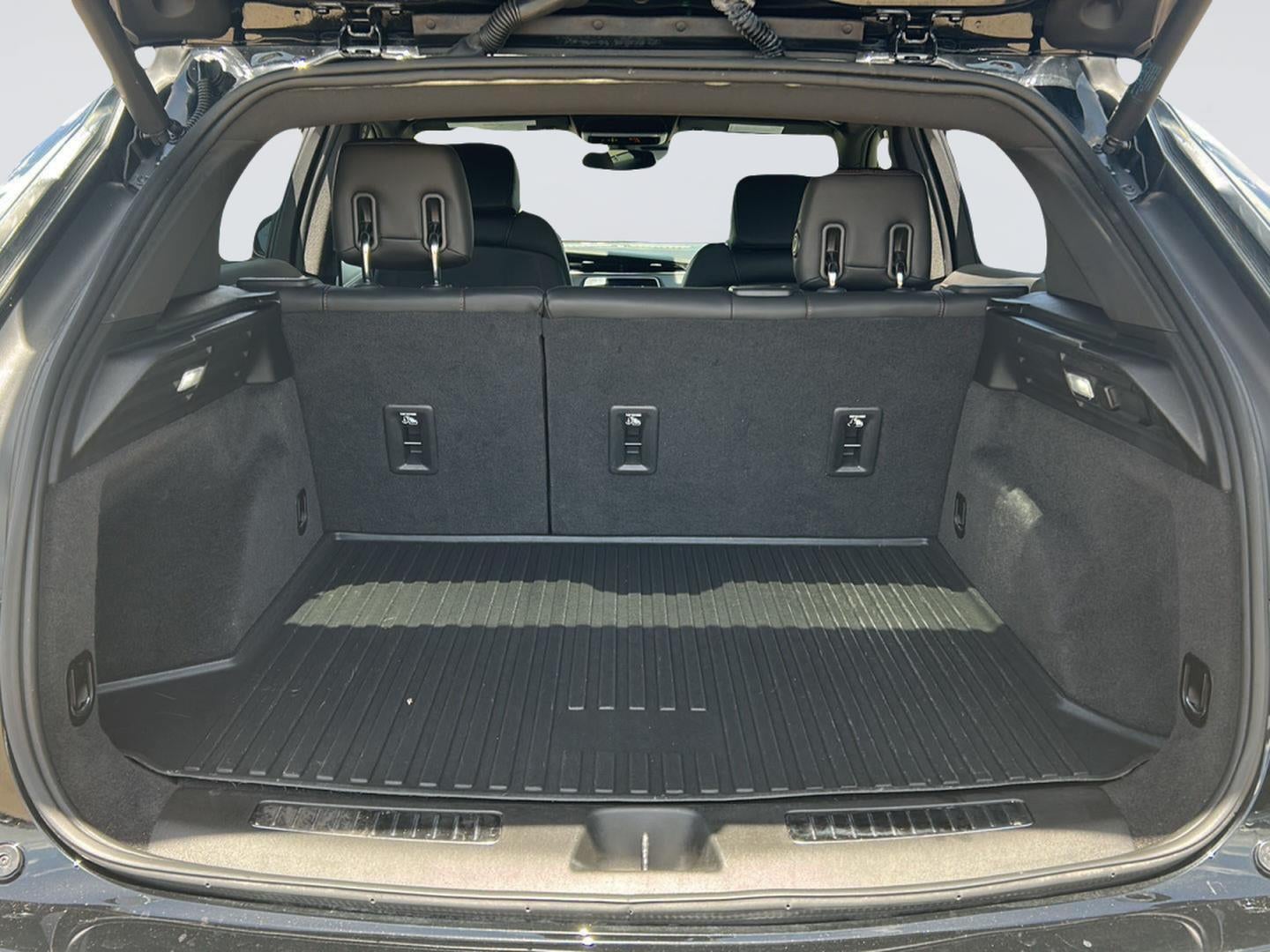 2022 Cadillac XT4 AWD Sport