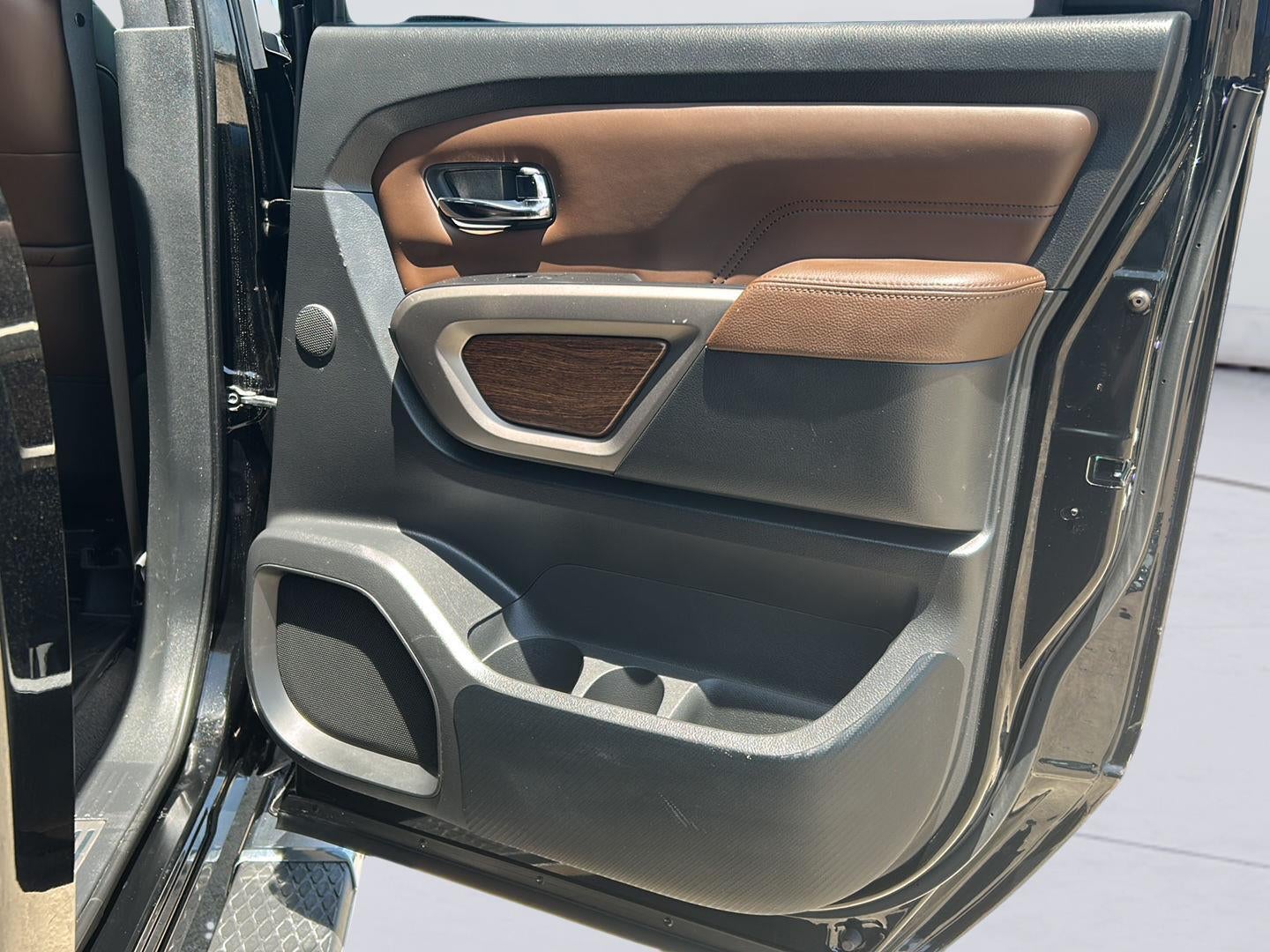 2021 Nissan Titan Platinum Reserve