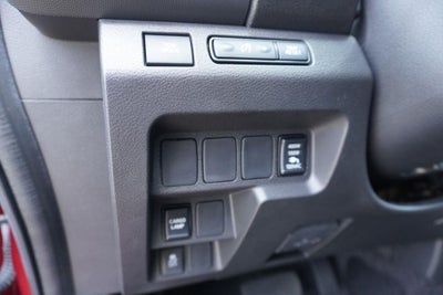 2024 Nissan Frontier SL