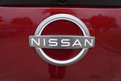 2024 Nissan Frontier SL