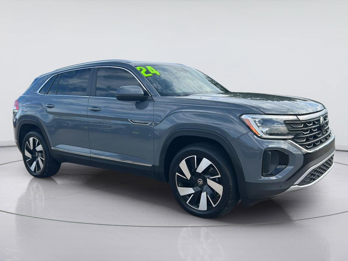 2024 Volkswagen Atlas Cross Sport 2.0T SEL