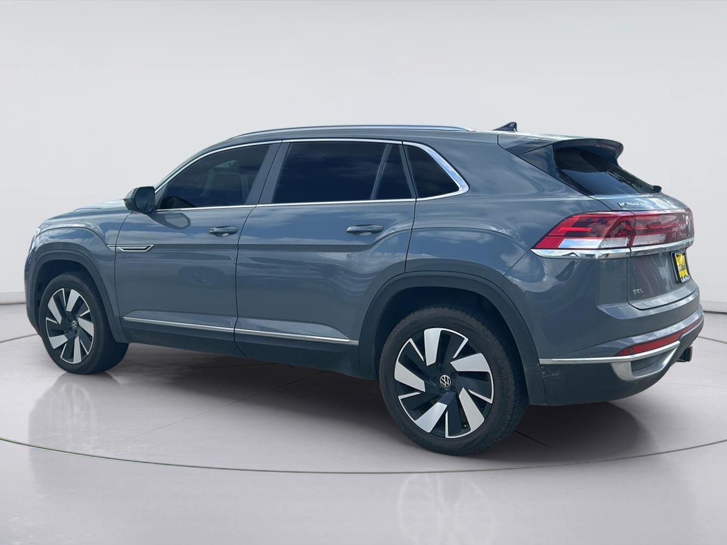 2024 Volkswagen Atlas Cross Sport 2.0T SEL