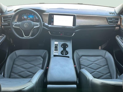 2025 Volkswagen Atlas 2.0T SE