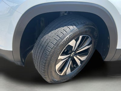 2025 Volkswagen Atlas 2.0T SE
