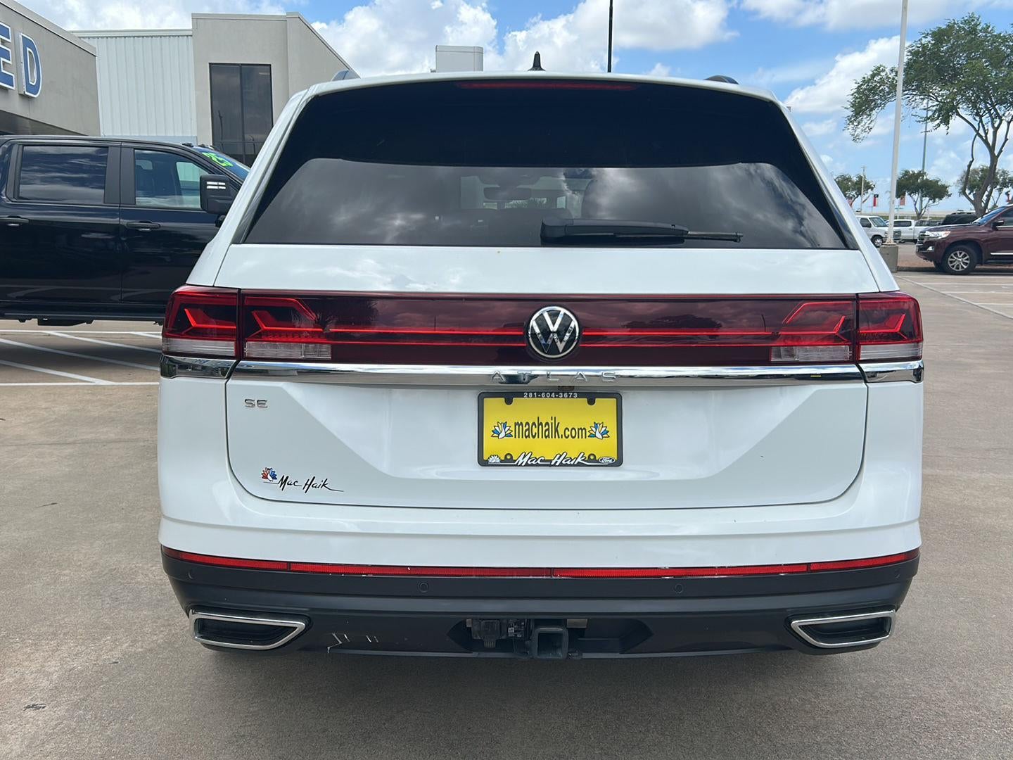 2024 Volkswagen Atlas 2.0T SE w/Technology