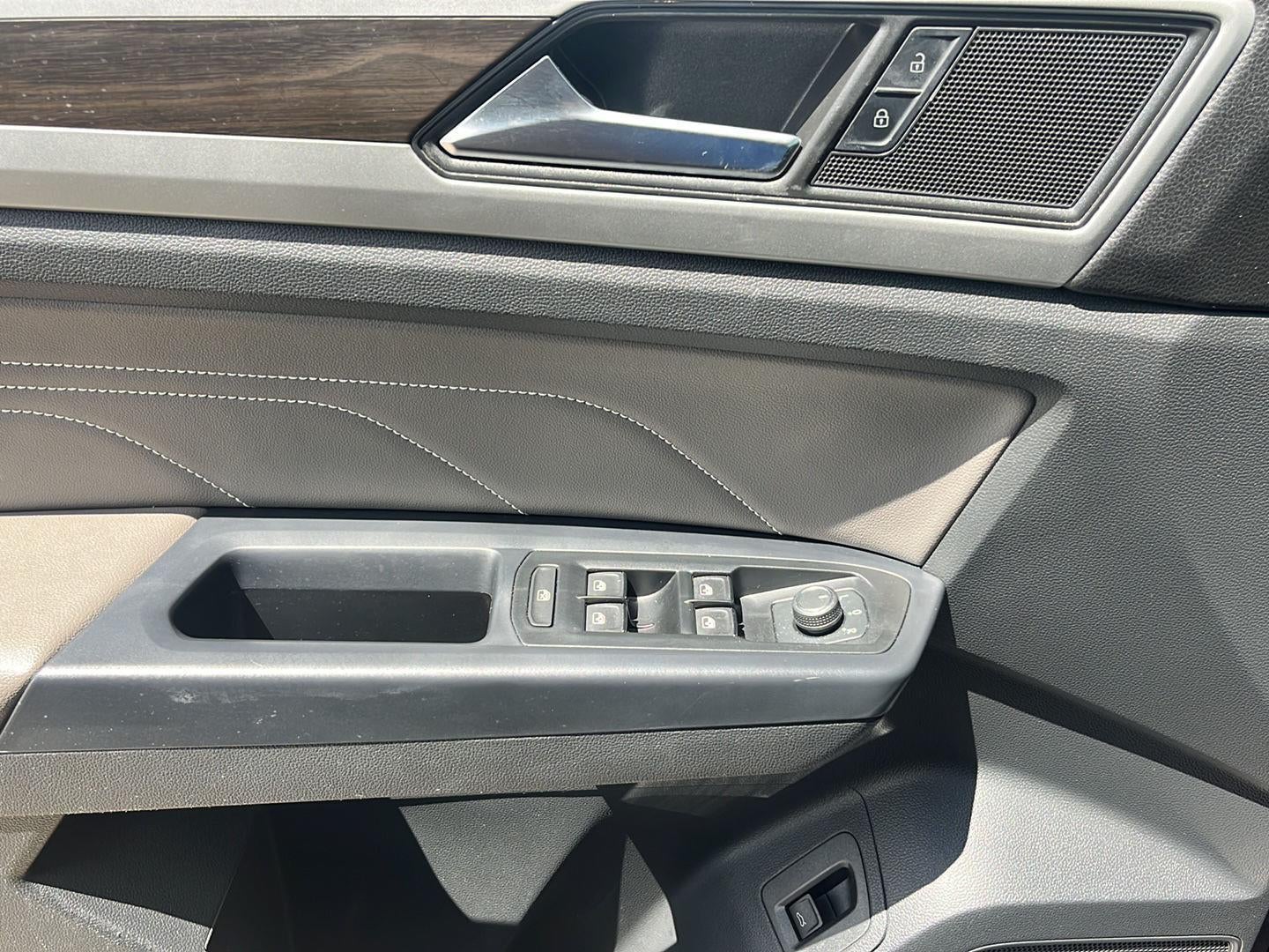 2021 Volkswagen Atlas 3.6L V6 SE w/Technology