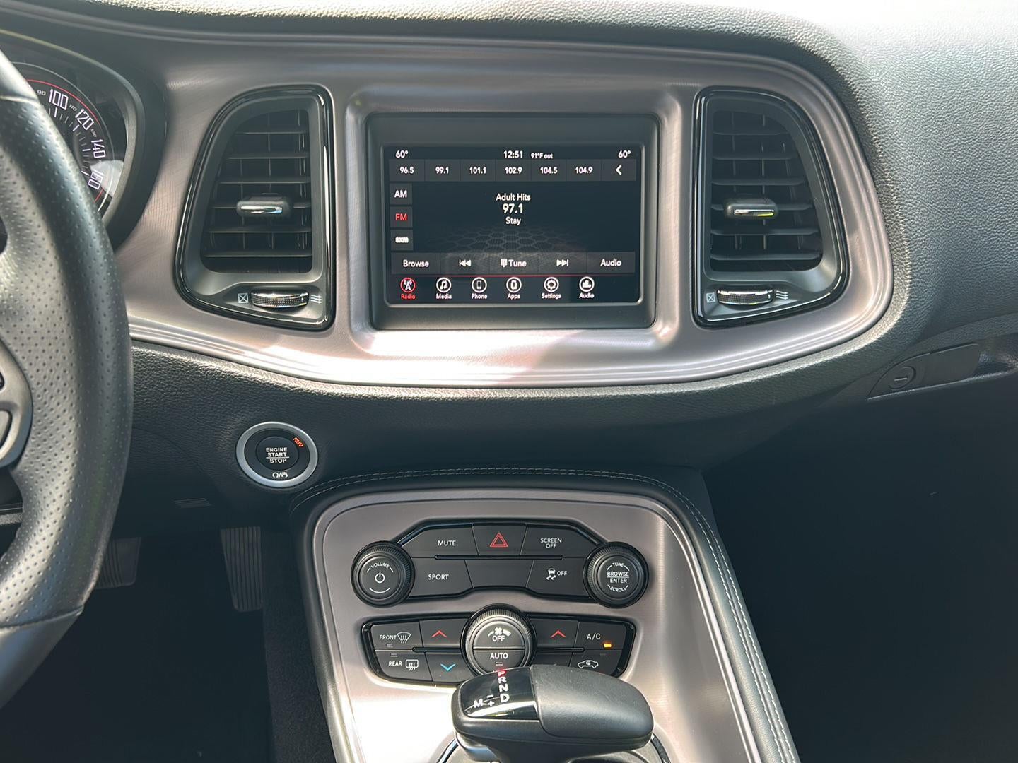 2023 Dodge Challenger SXT