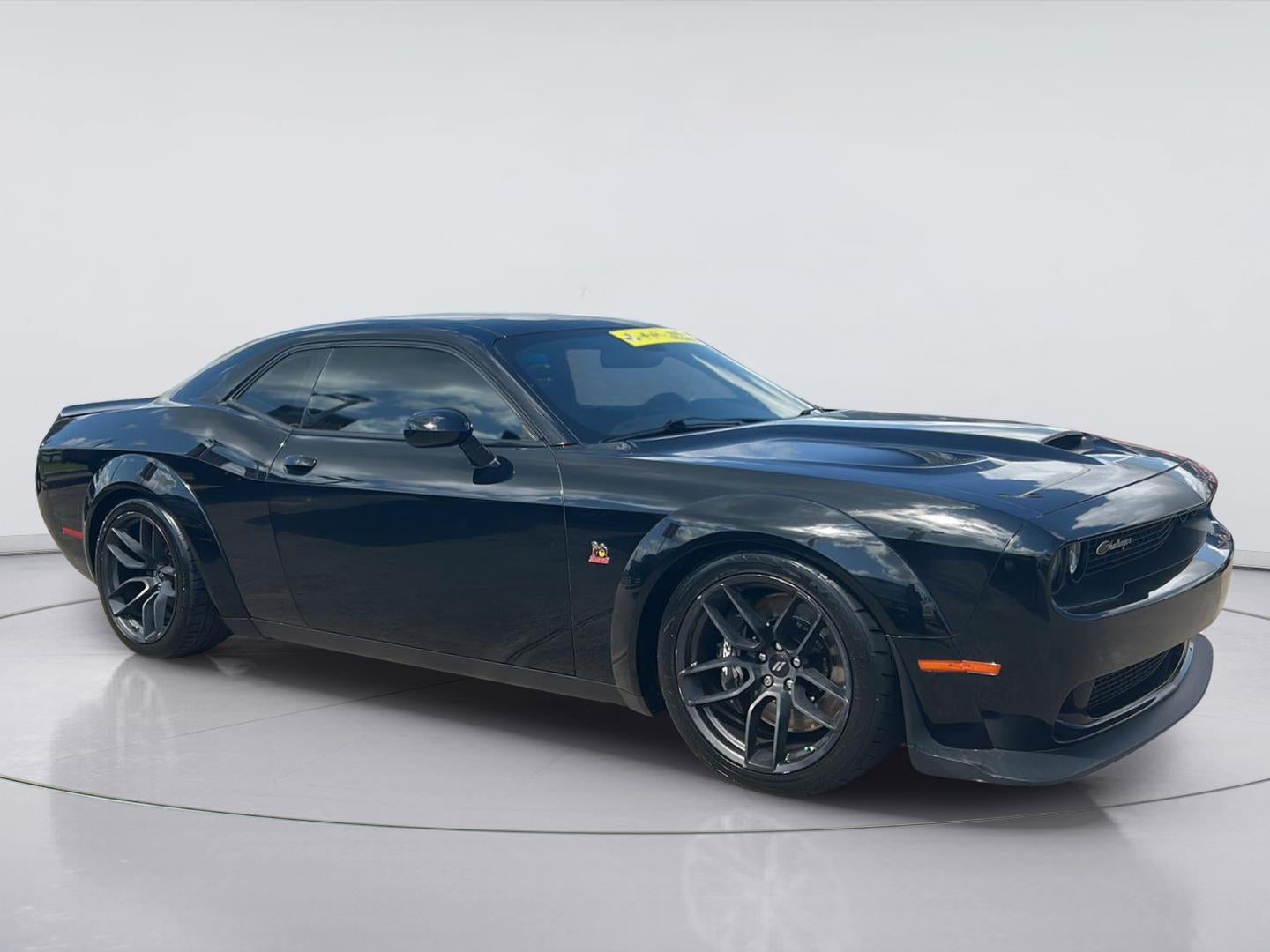 2022 Dodge Challenger R/T Scat Pack Widebody