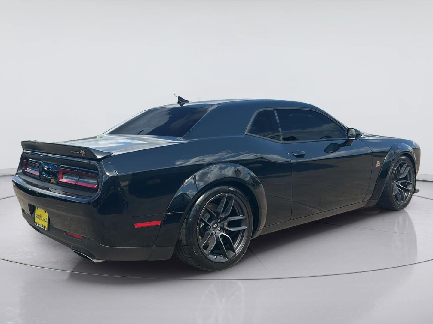 2022 Dodge Challenger R/T Scat Pack Widebody