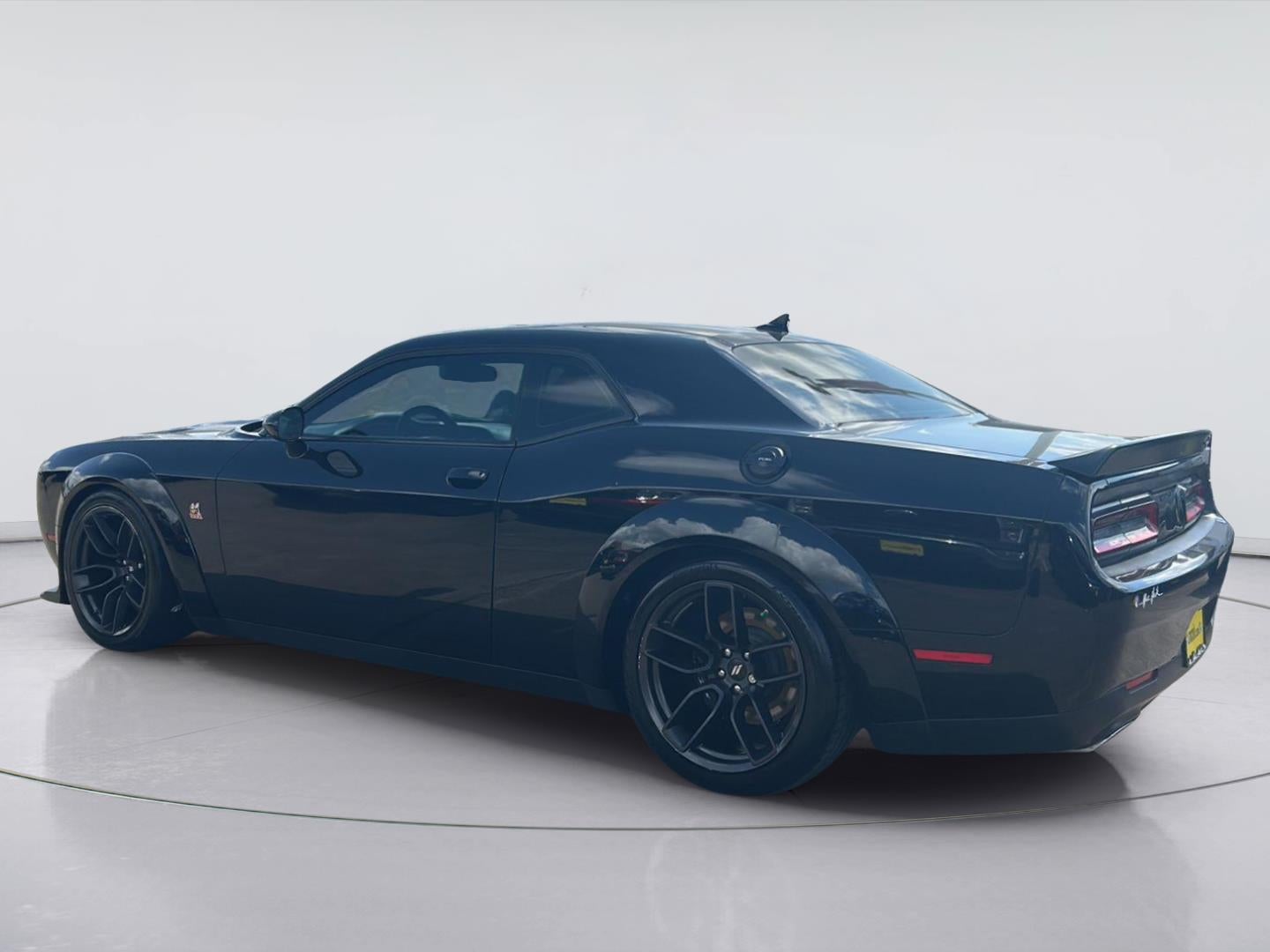 2022 Dodge Challenger R/T Scat Pack Widebody