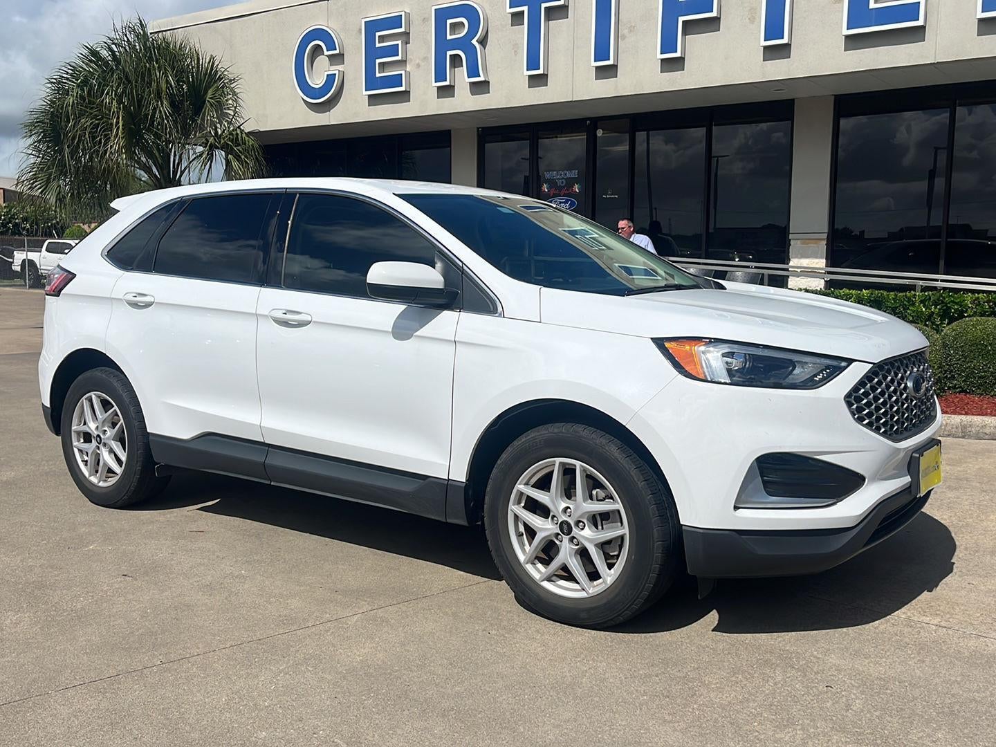 2023 Ford EDGE SEL