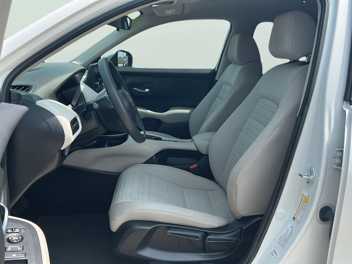 2025 Honda HR-V LX