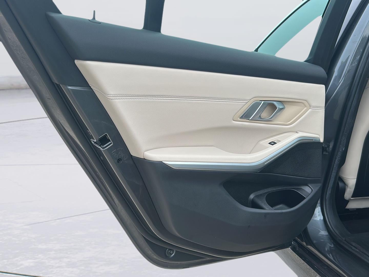 2021 BMW 3 Series 330e