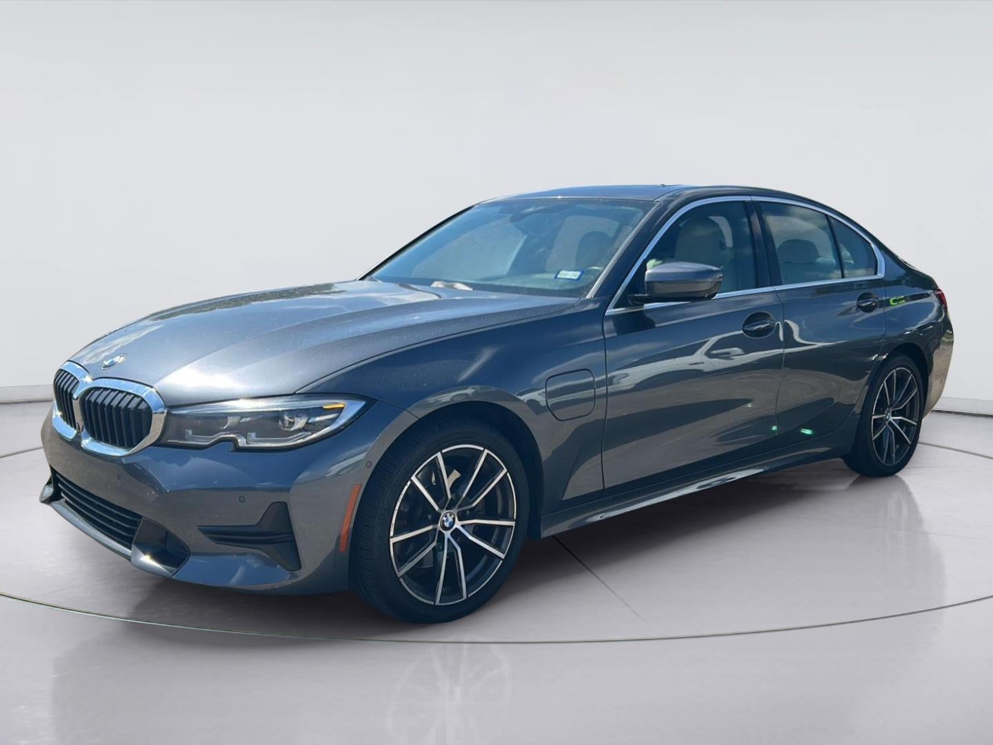 2021 BMW 3 Series 330e
