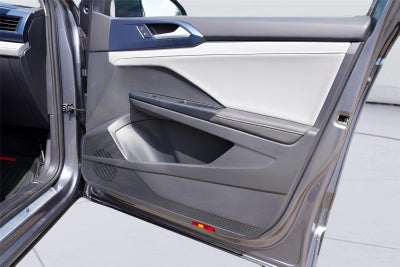 2024 Volkswagen TAOS Base