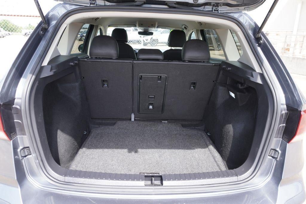 2024 Volkswagen TAOS Base