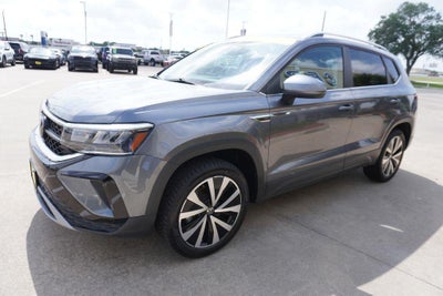 2024 Volkswagen TAOS Base