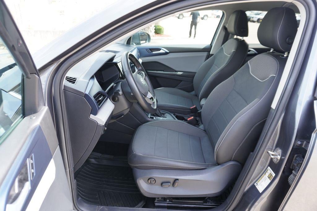 2024 Volkswagen TAOS Base