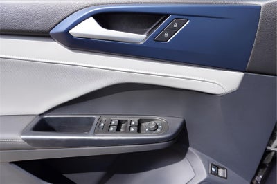 2024 Volkswagen TAOS Base