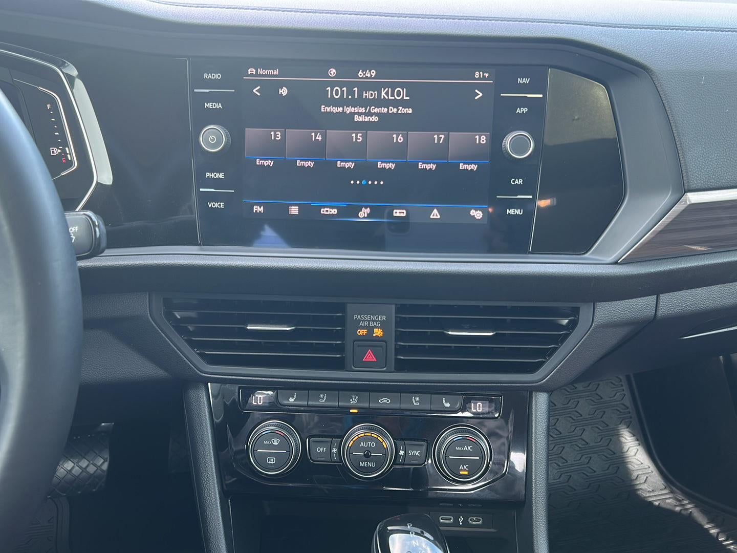 2024 Volkswagen Jetta Base