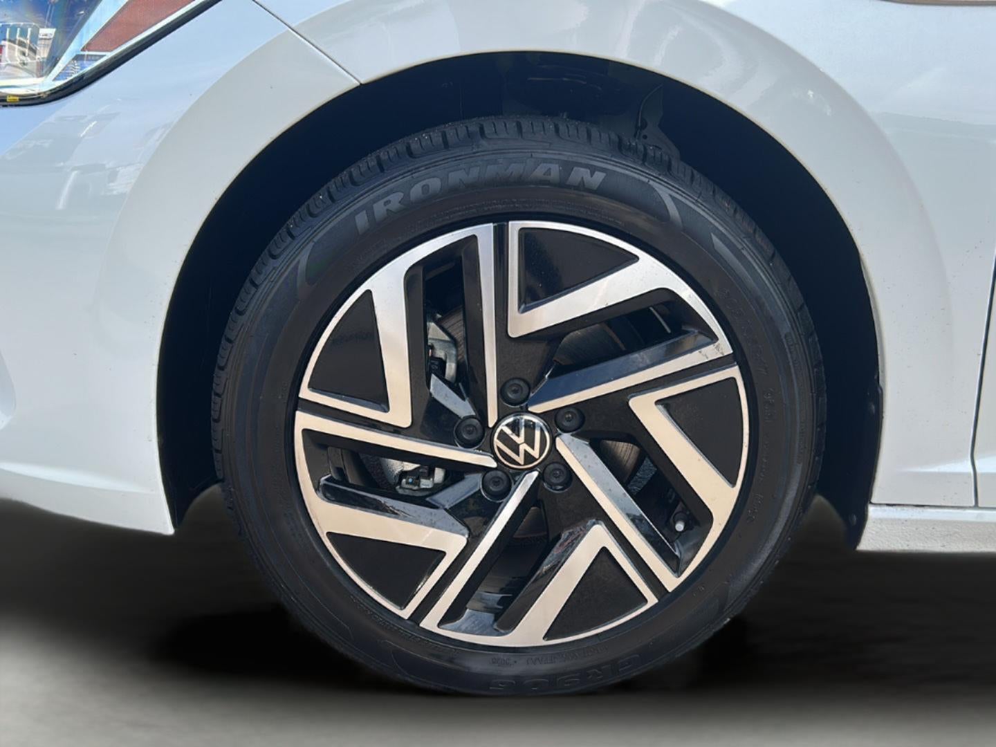 2024 Volkswagen Jetta Base
