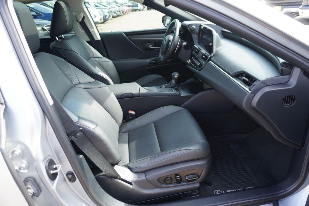 2022 Lexus ES ES 350