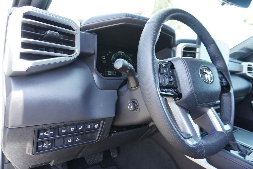 2023 Toyota Tundra Platinum HV