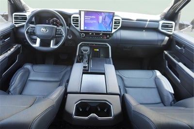 2023 Toyota Tundra Platinum HV