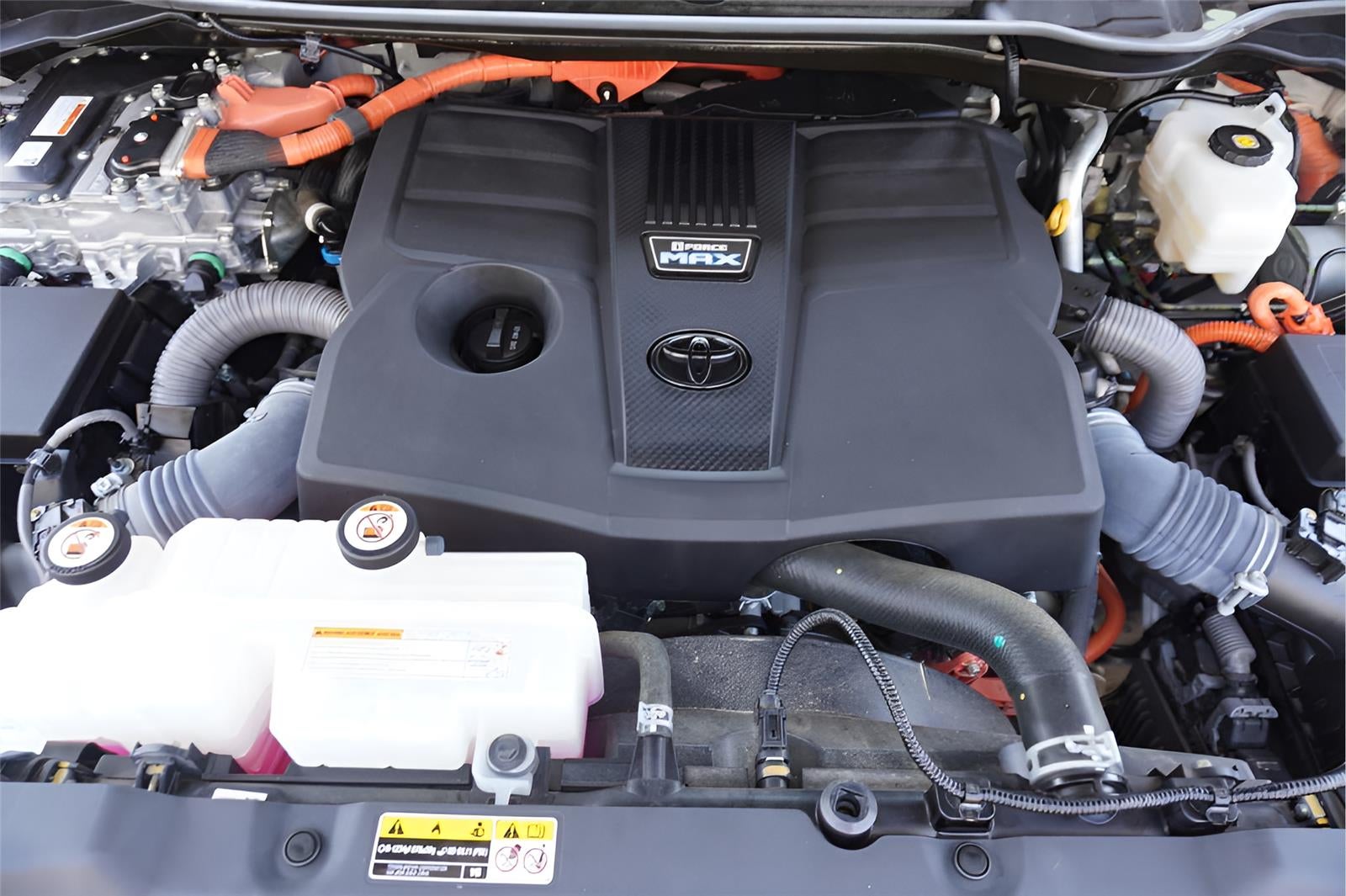 2023 Toyota Tundra Platinum HV