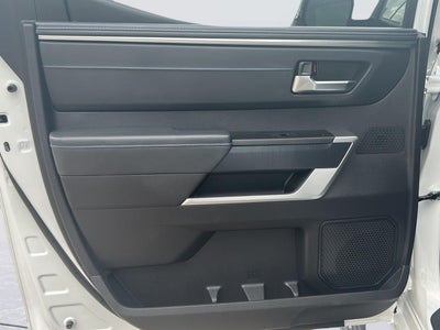 2024 Toyota Tundra Platinum HV