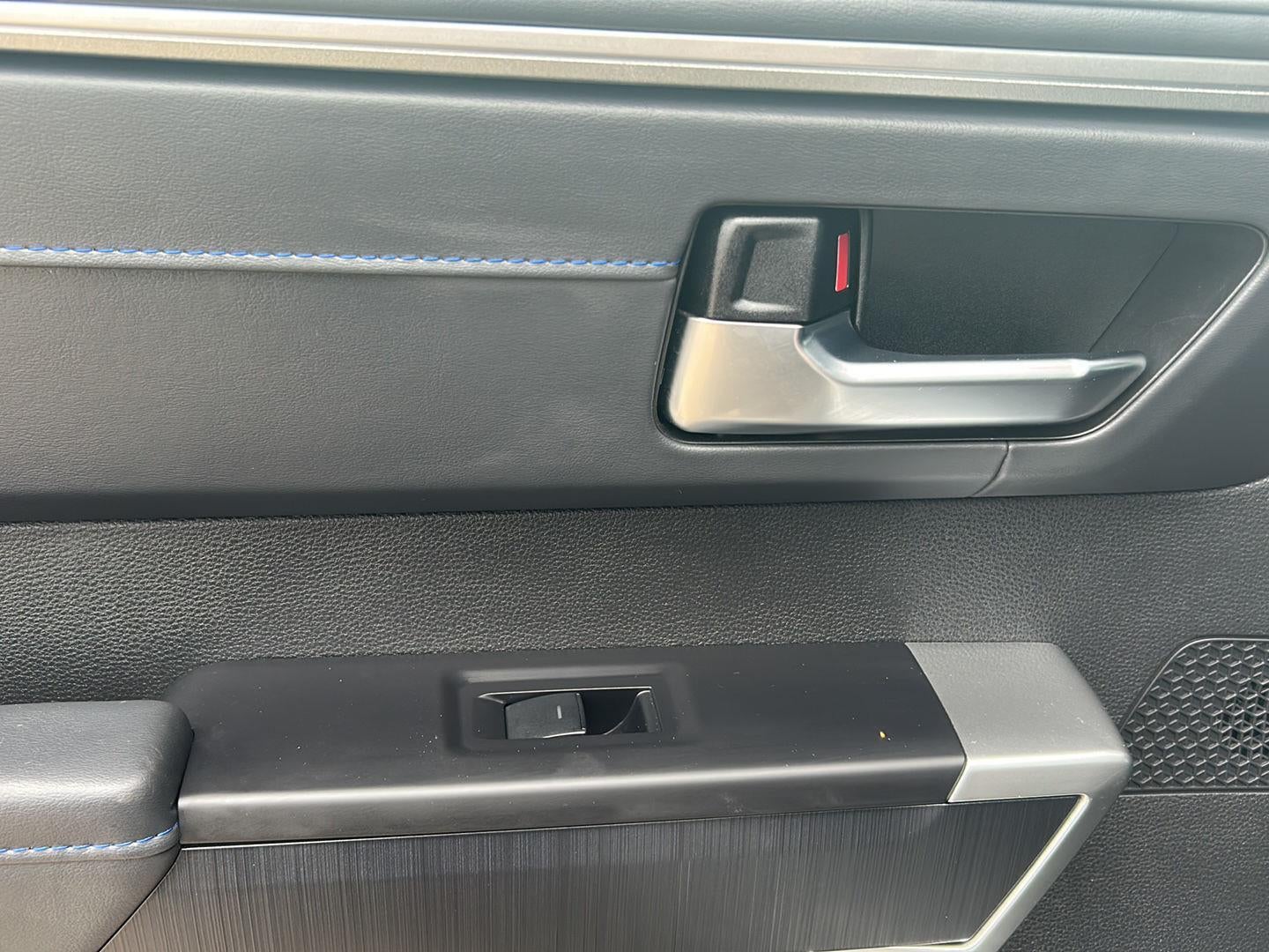 2024 Toyota Tundra Platinum HV