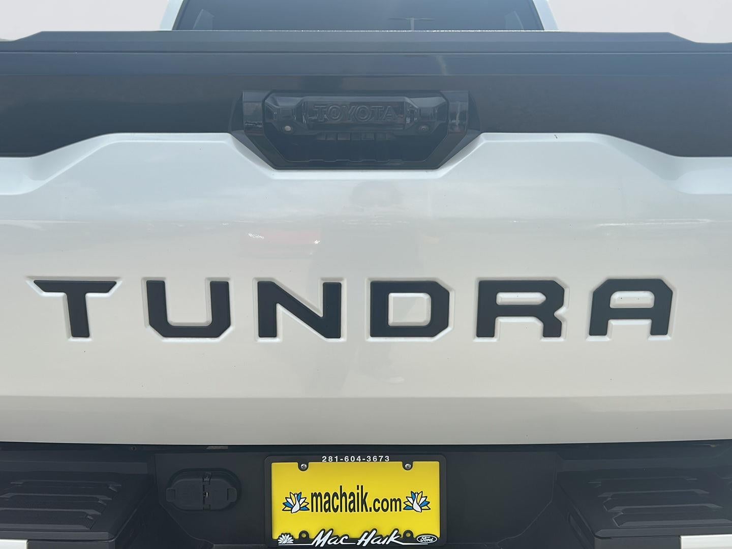 2024 Toyota Tundra Platinum HV