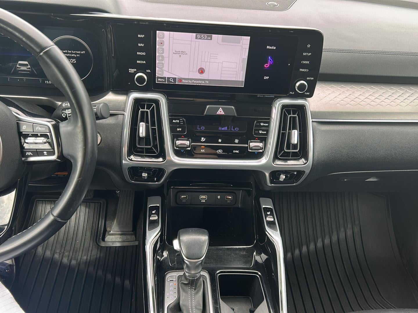 2023 Kia Sorento SX