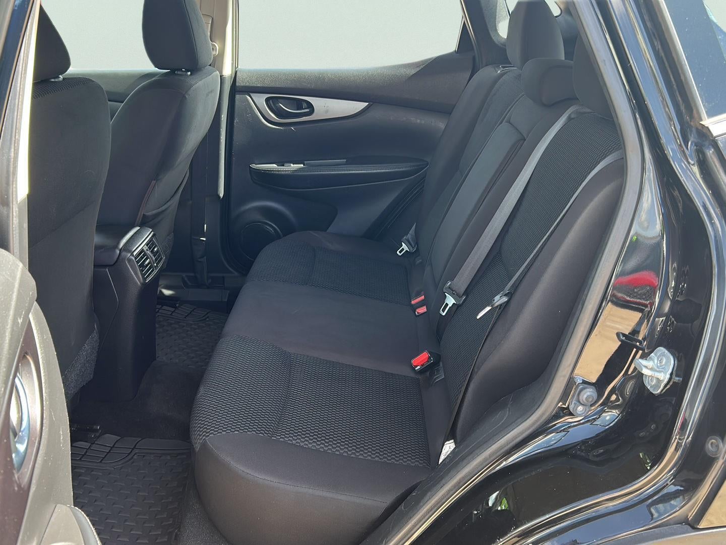 2018 Nissan Rogue Sport S