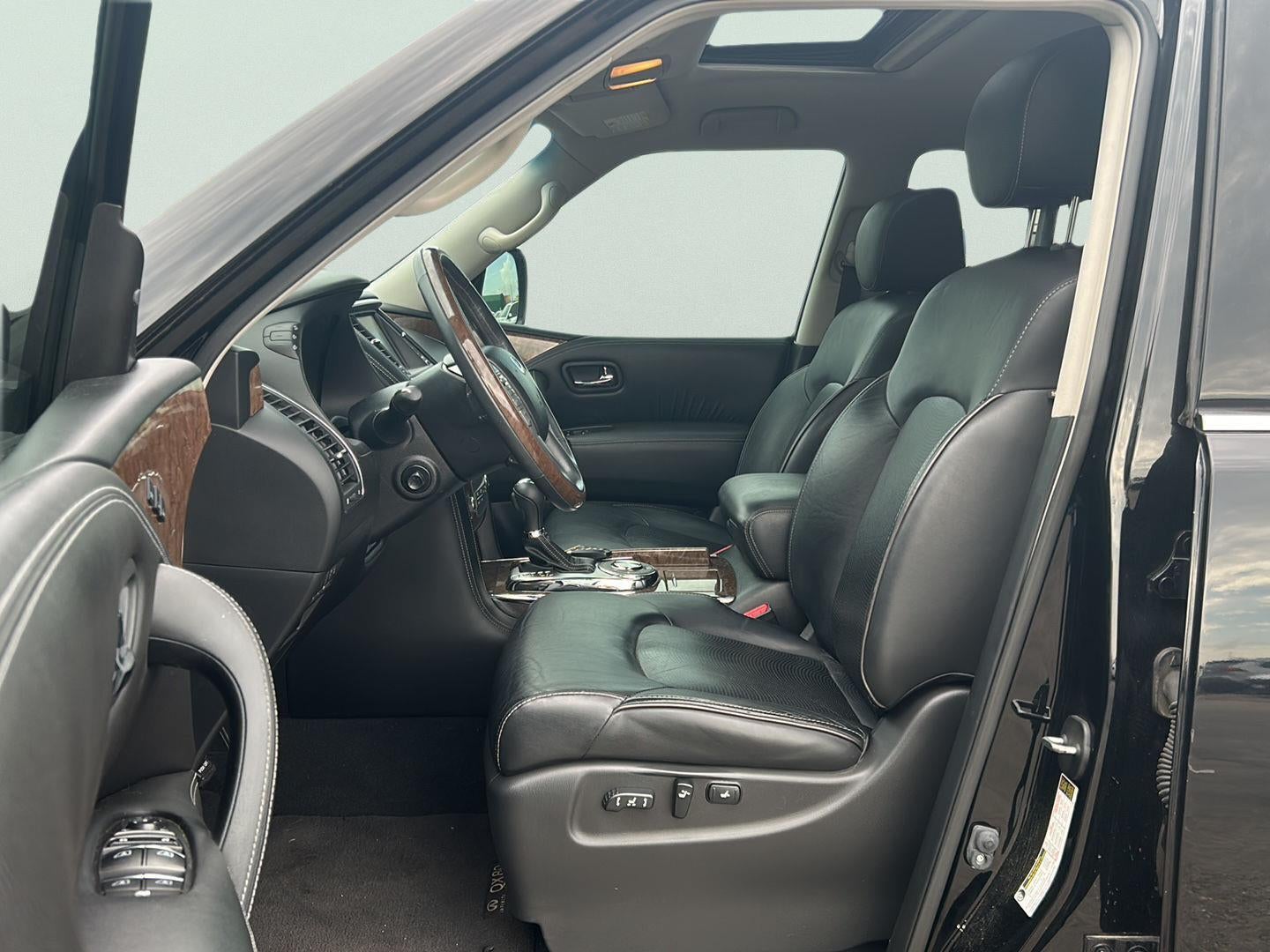 2015 INFINITI QX80 Base