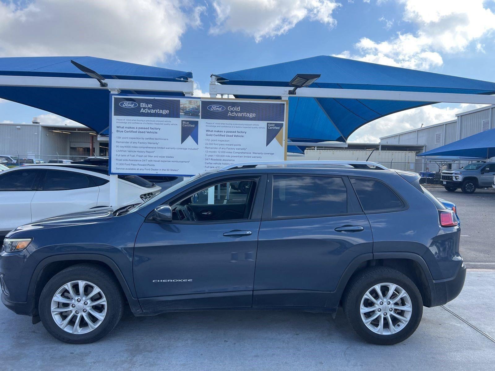 2021 Jeep CHEROKEE Base