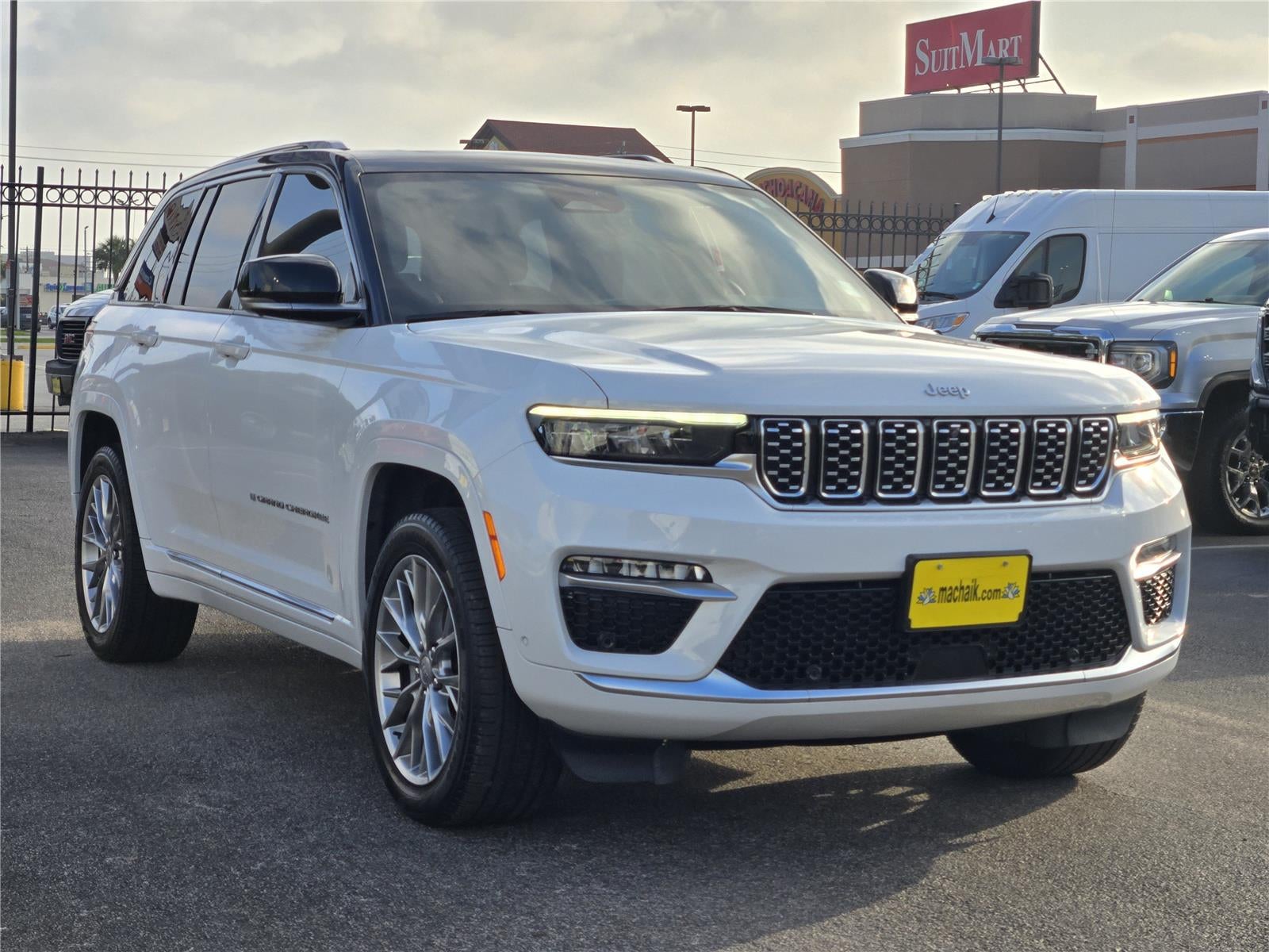 2024 Jeep Grand Cherokee Summit