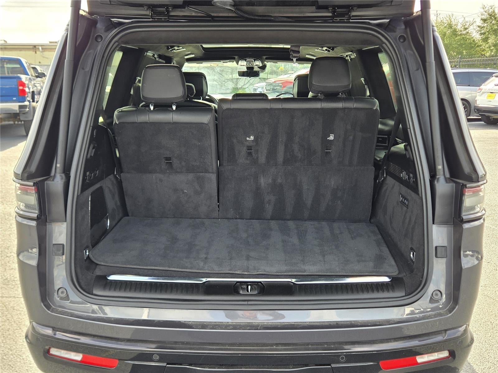 2024 Jeep Grand Wagoneer Series II Obsidian