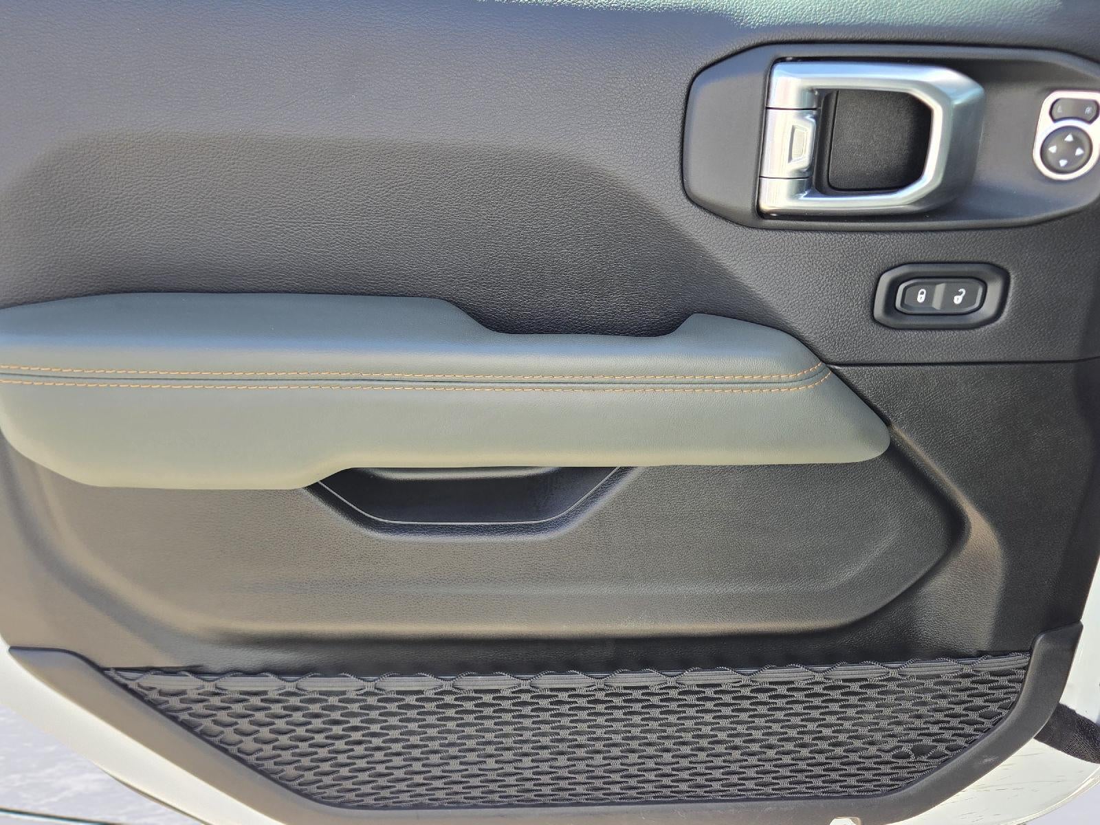 2024 Jeep Gladiator Mojave X