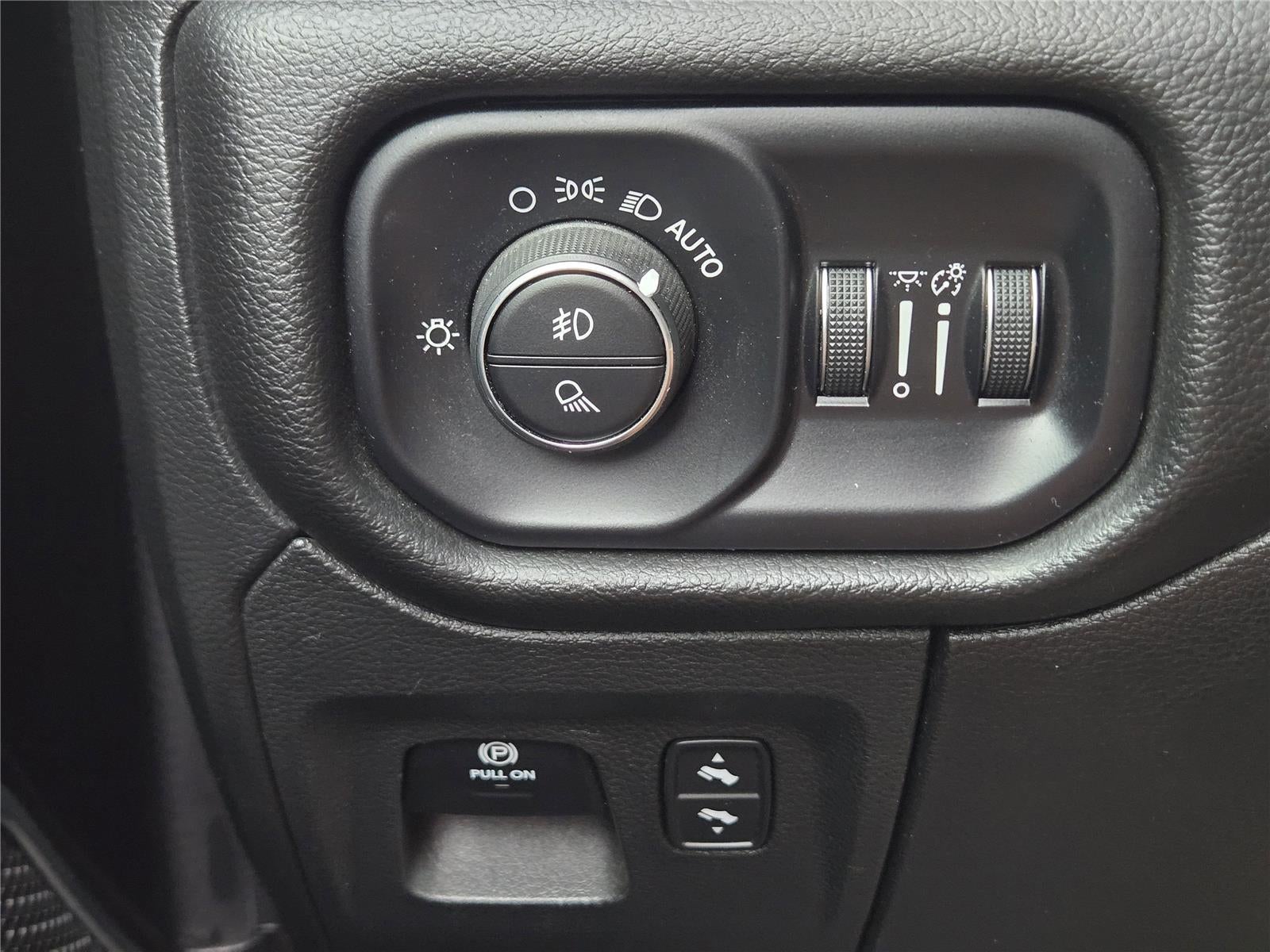 2023 RAM 1500 LARAM