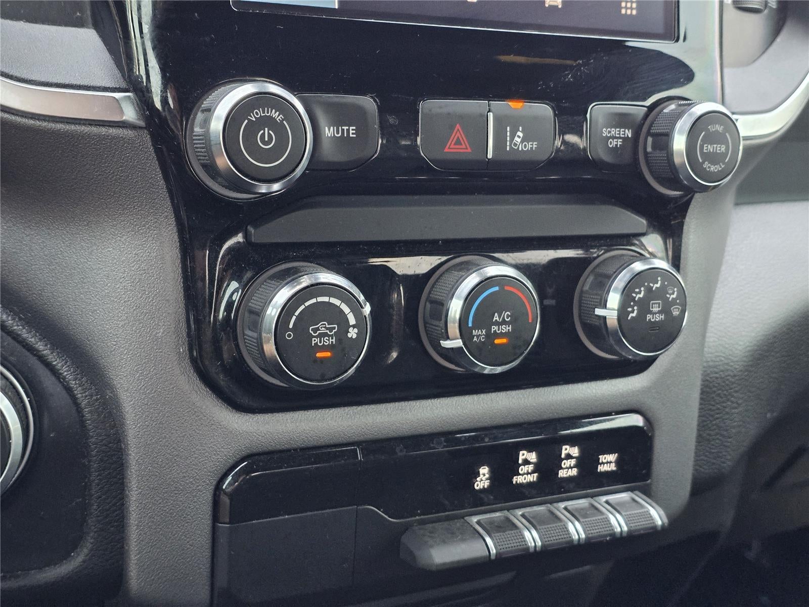 2025 RAM 1500 Lone Star