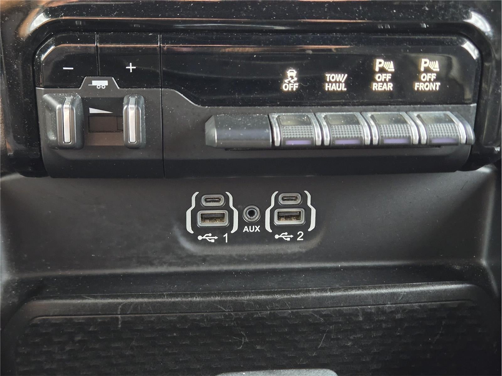2020 RAM 1500 LARAM
