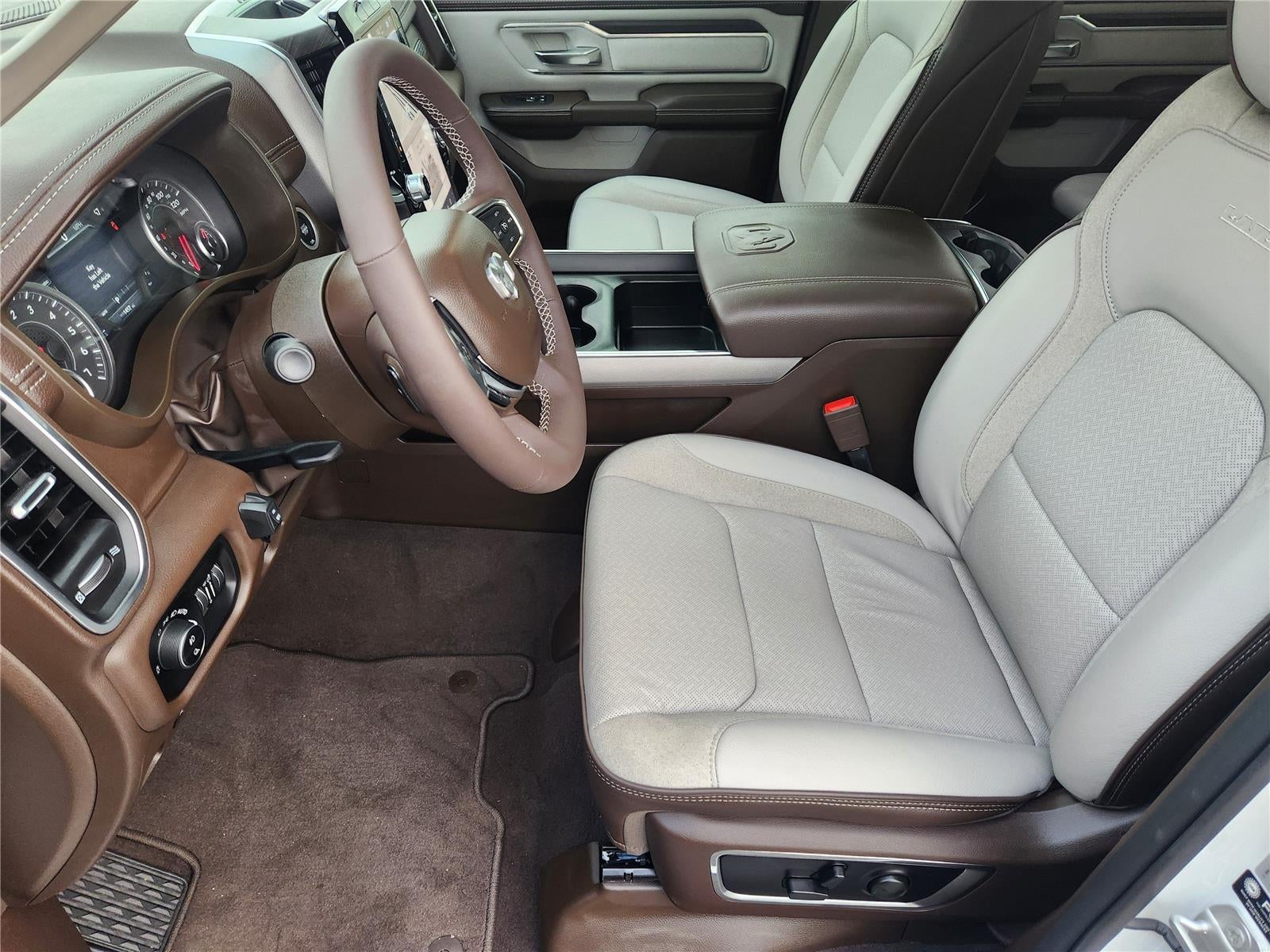 2026 RAM 1500 LARAM