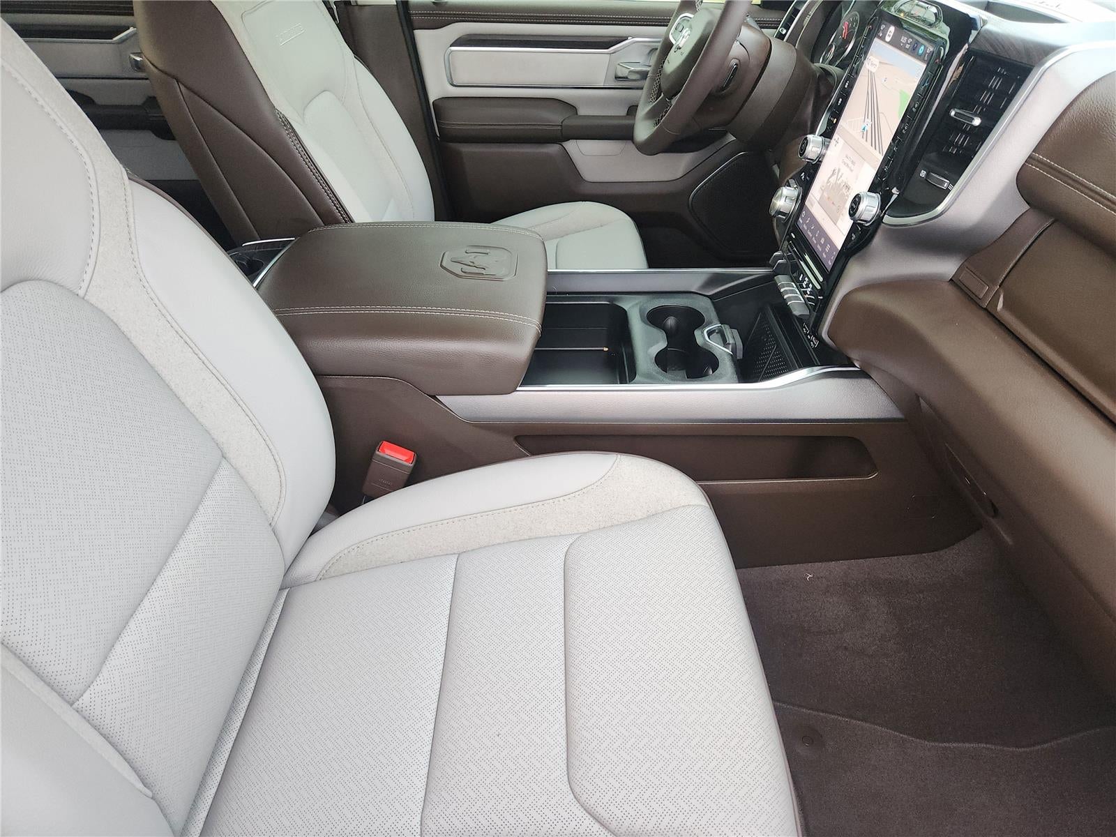 2026 RAM 1500 LARAM