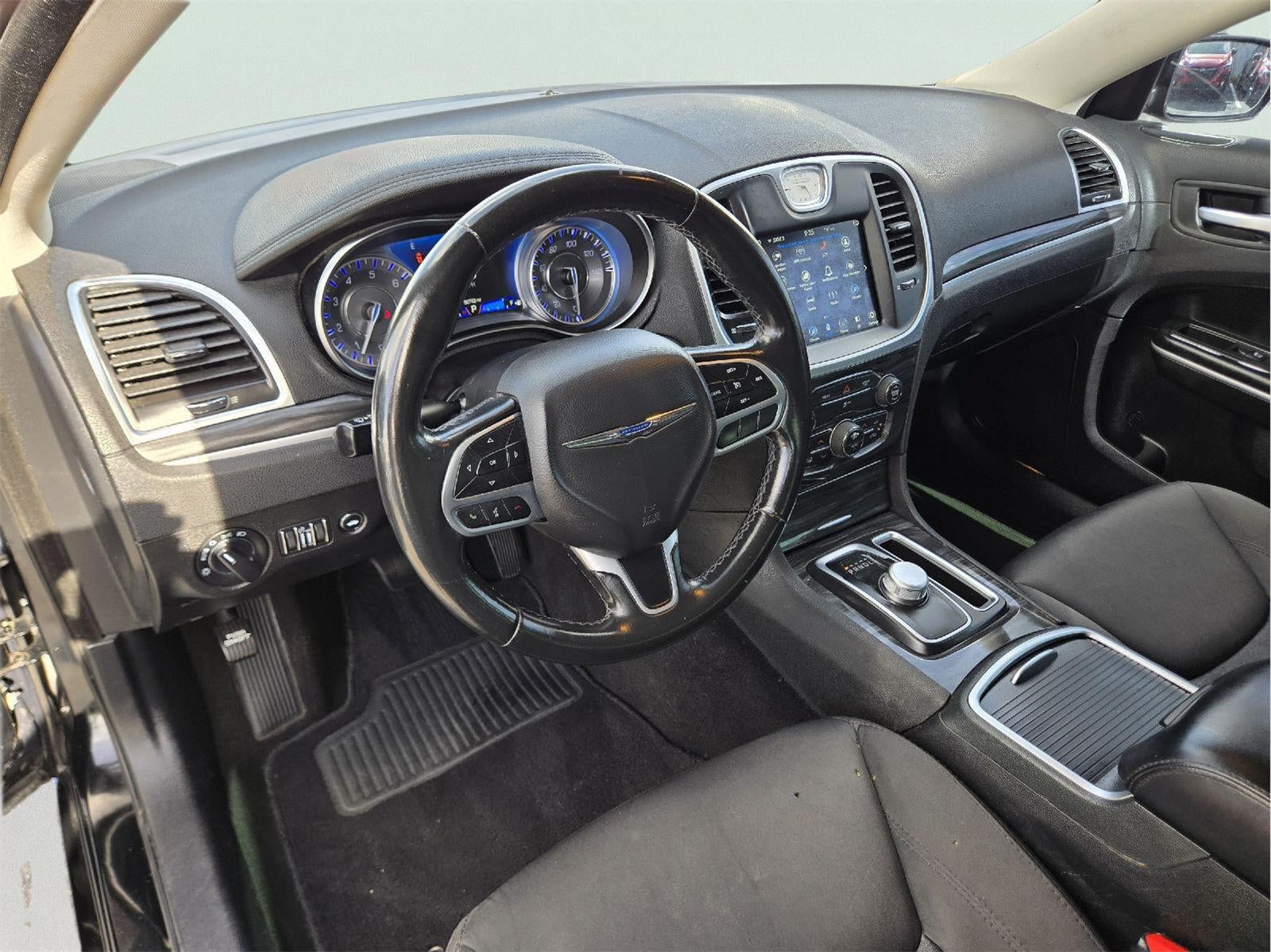 2019 Chrysler 300 Touring